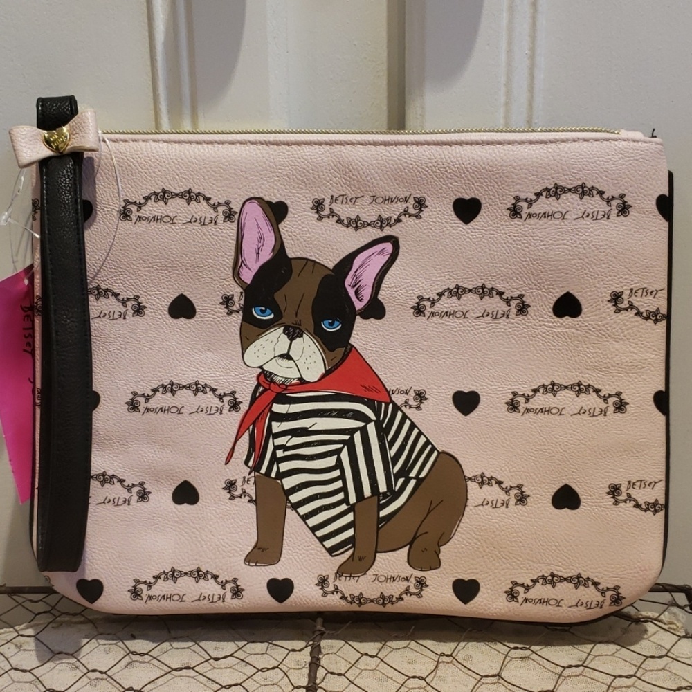Betsey Johnson Pouch Banner Wrislet